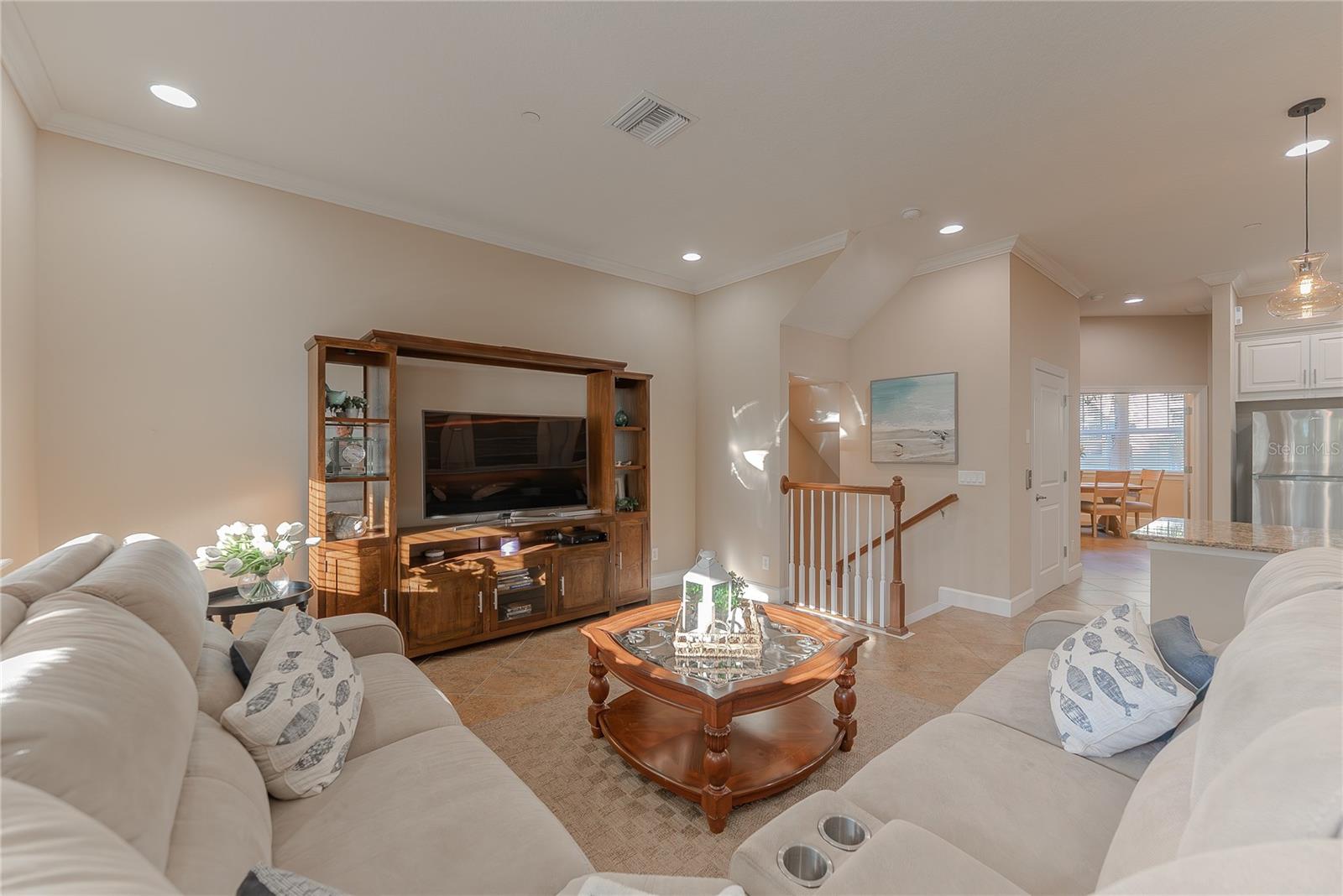 Image 8 of 54 For 94 The Cove Way