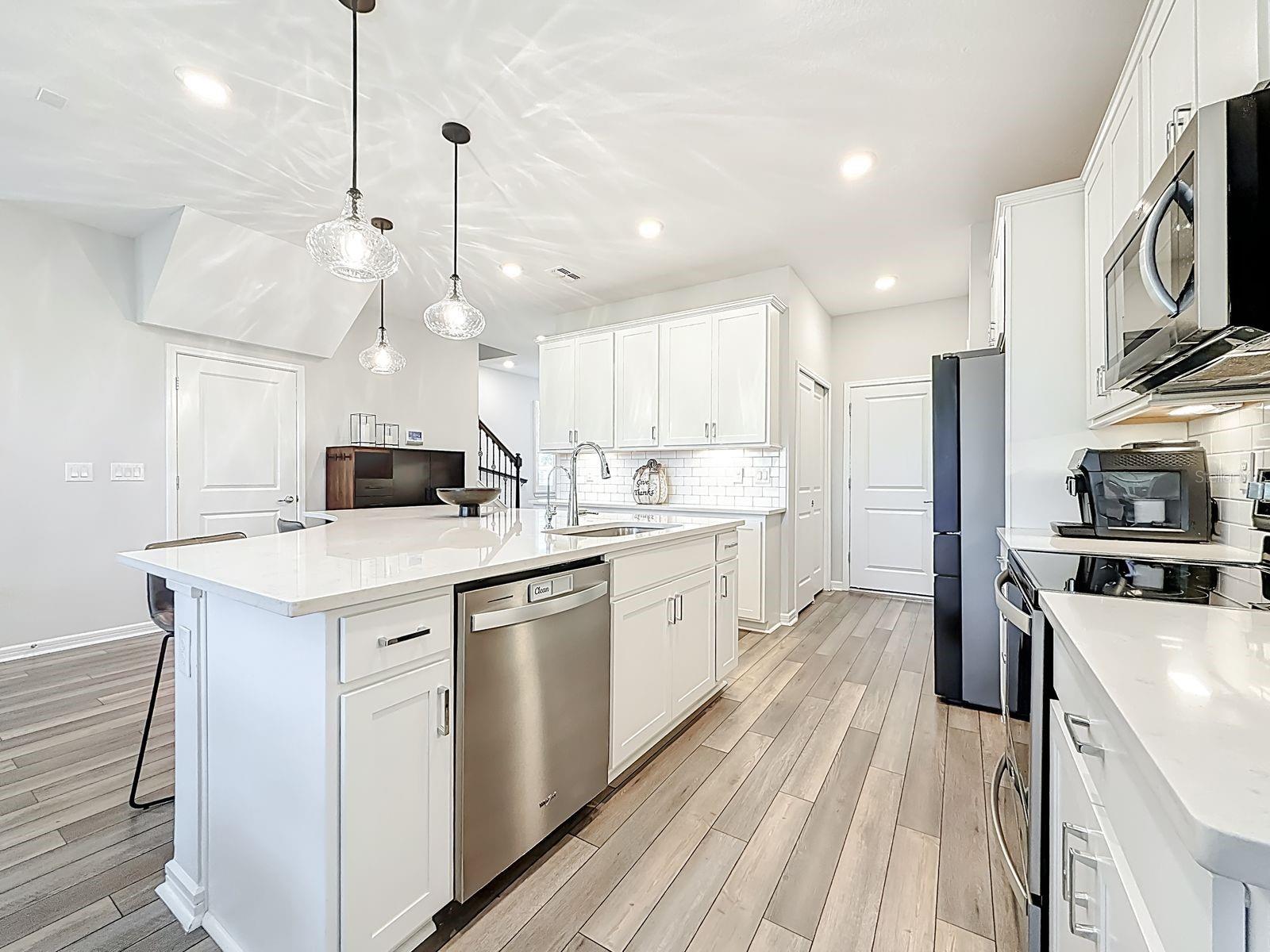 Image 12 of 55 For 373 Sandbar Avenue Ne