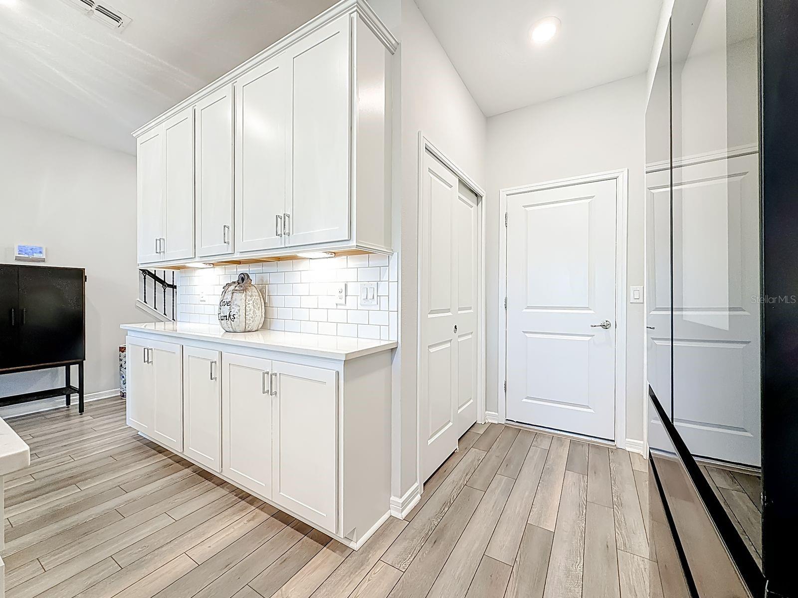 Image 14 of 55 For 373 Sandbar Avenue Ne