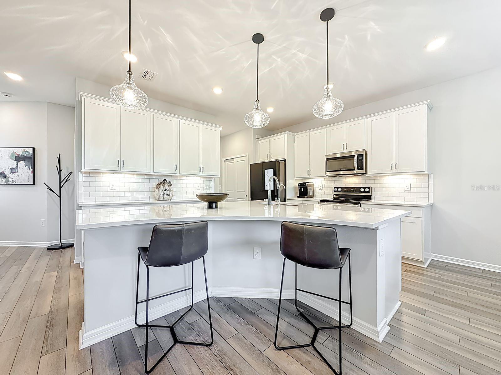 Image 16 of 55 For 373 Sandbar Avenue Ne