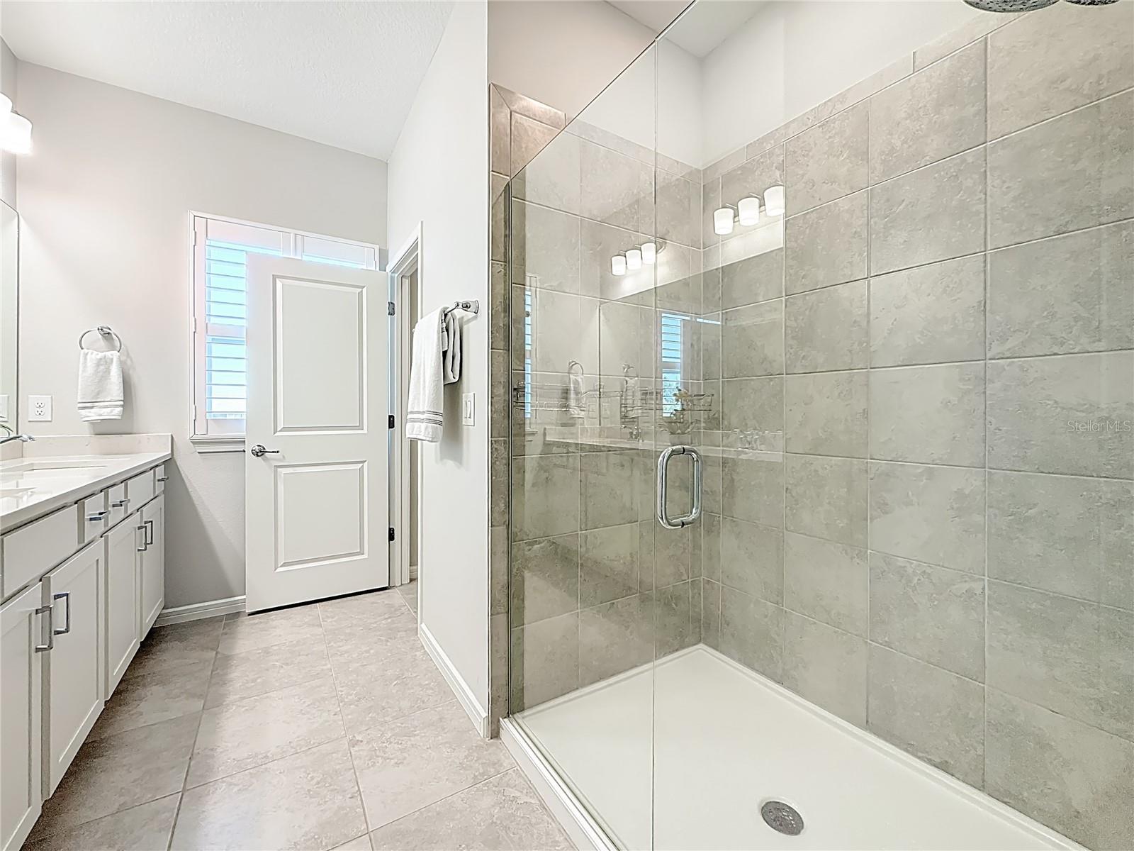 Image 32 of 55 For 373 Sandbar Avenue Ne