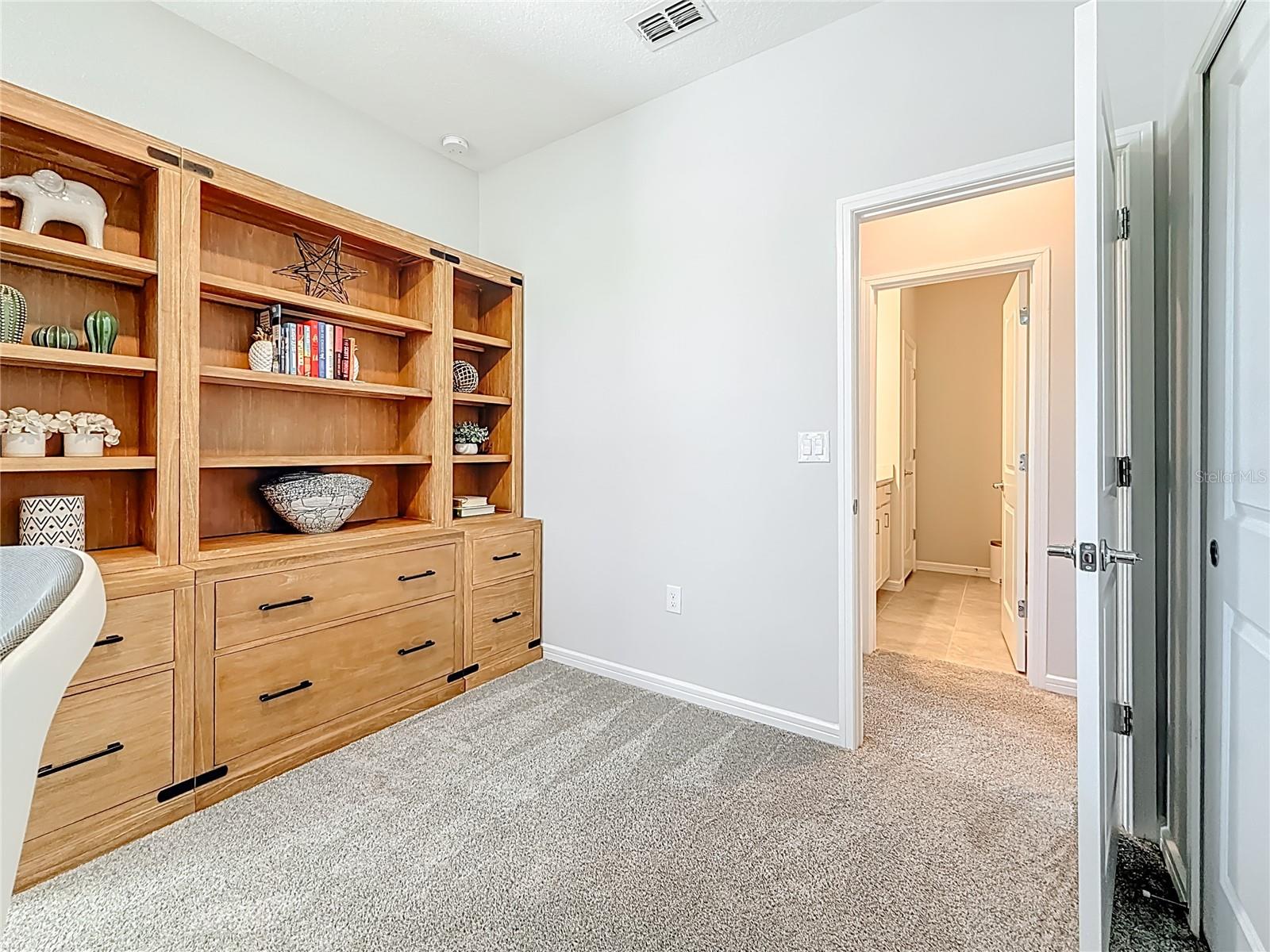 Image 42 of 55 For 373 Sandbar Avenue Ne