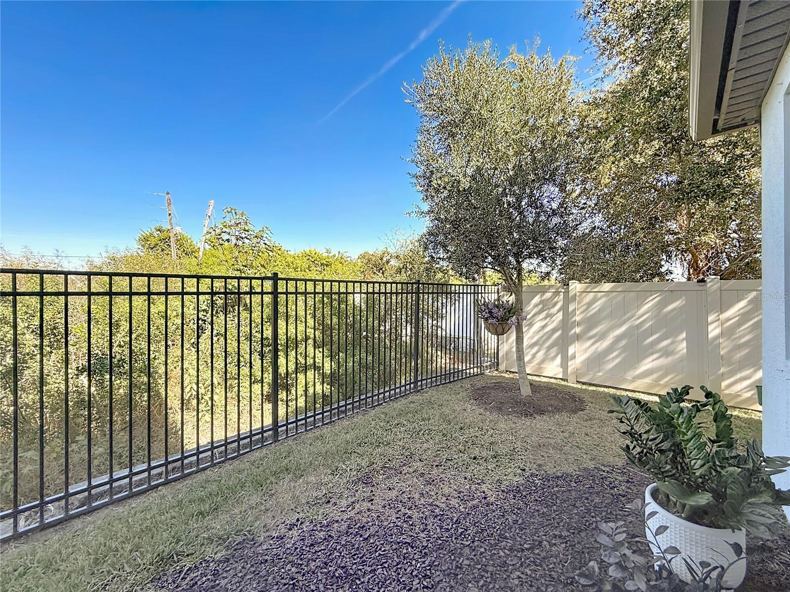 Image 46 of 55 For 373 Sandbar Avenue Ne