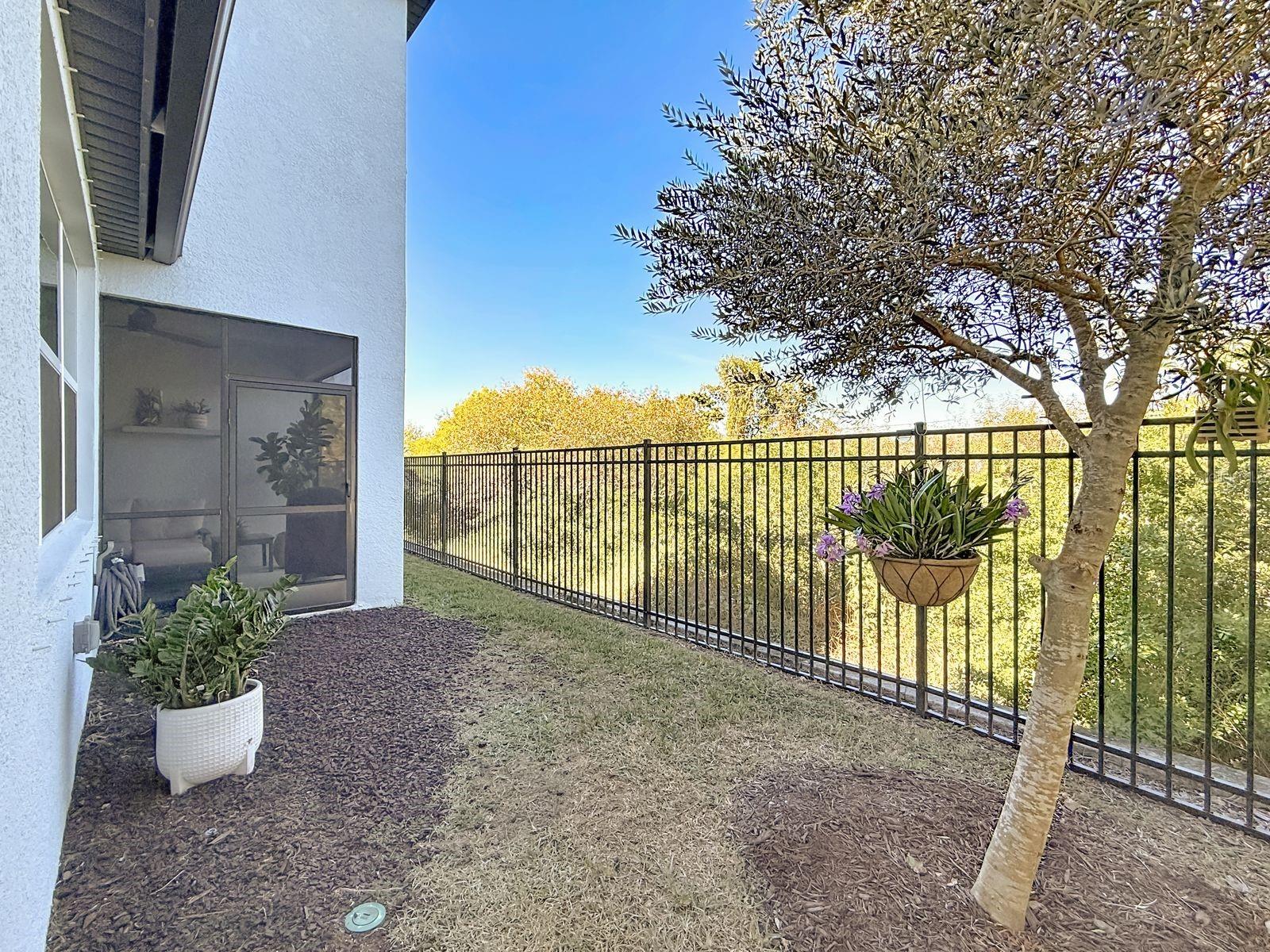 Image 47 of 55 For 373 Sandbar Avenue Ne