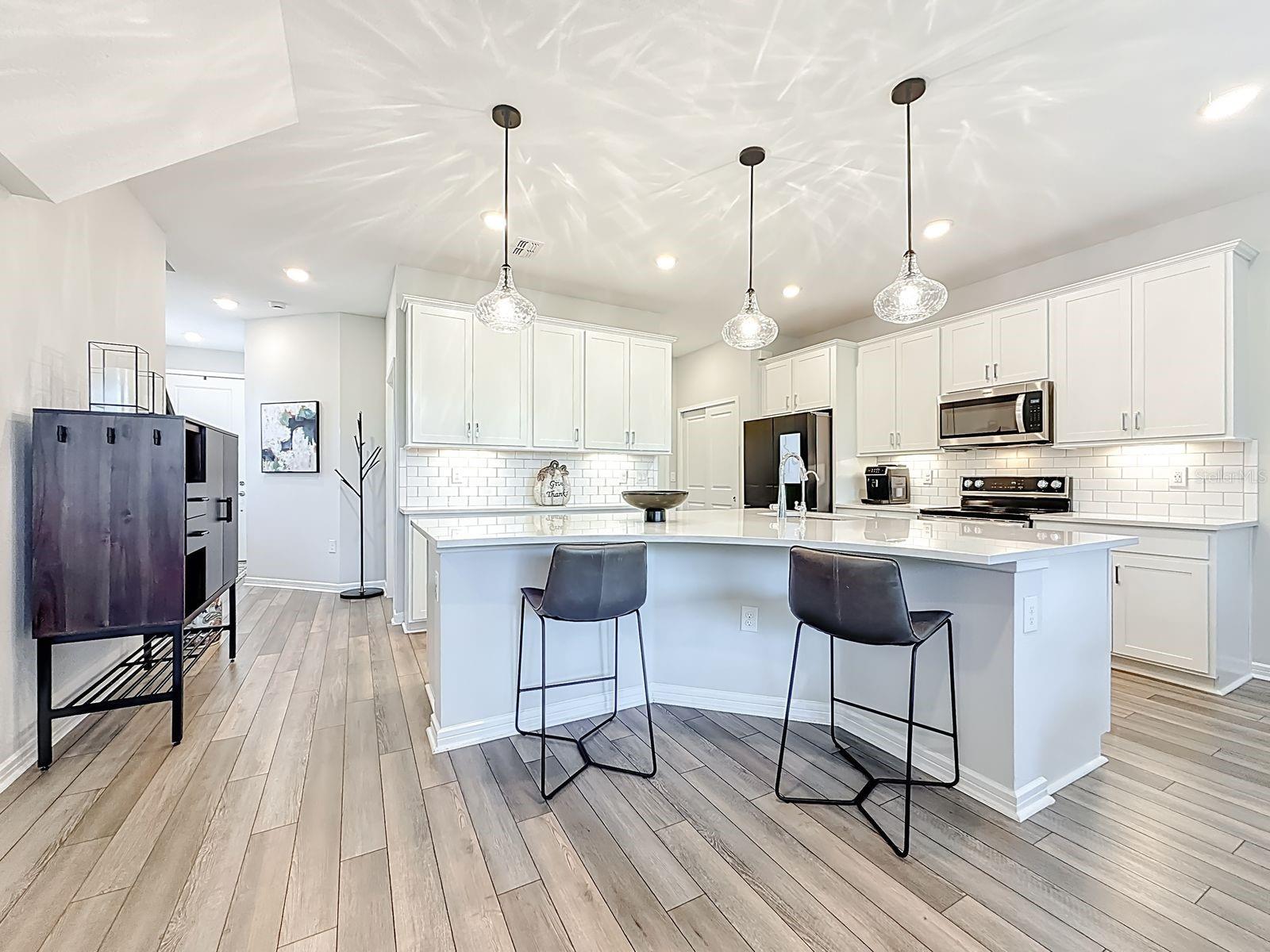 Image 9 of 55 For 373 Sandbar Avenue Ne