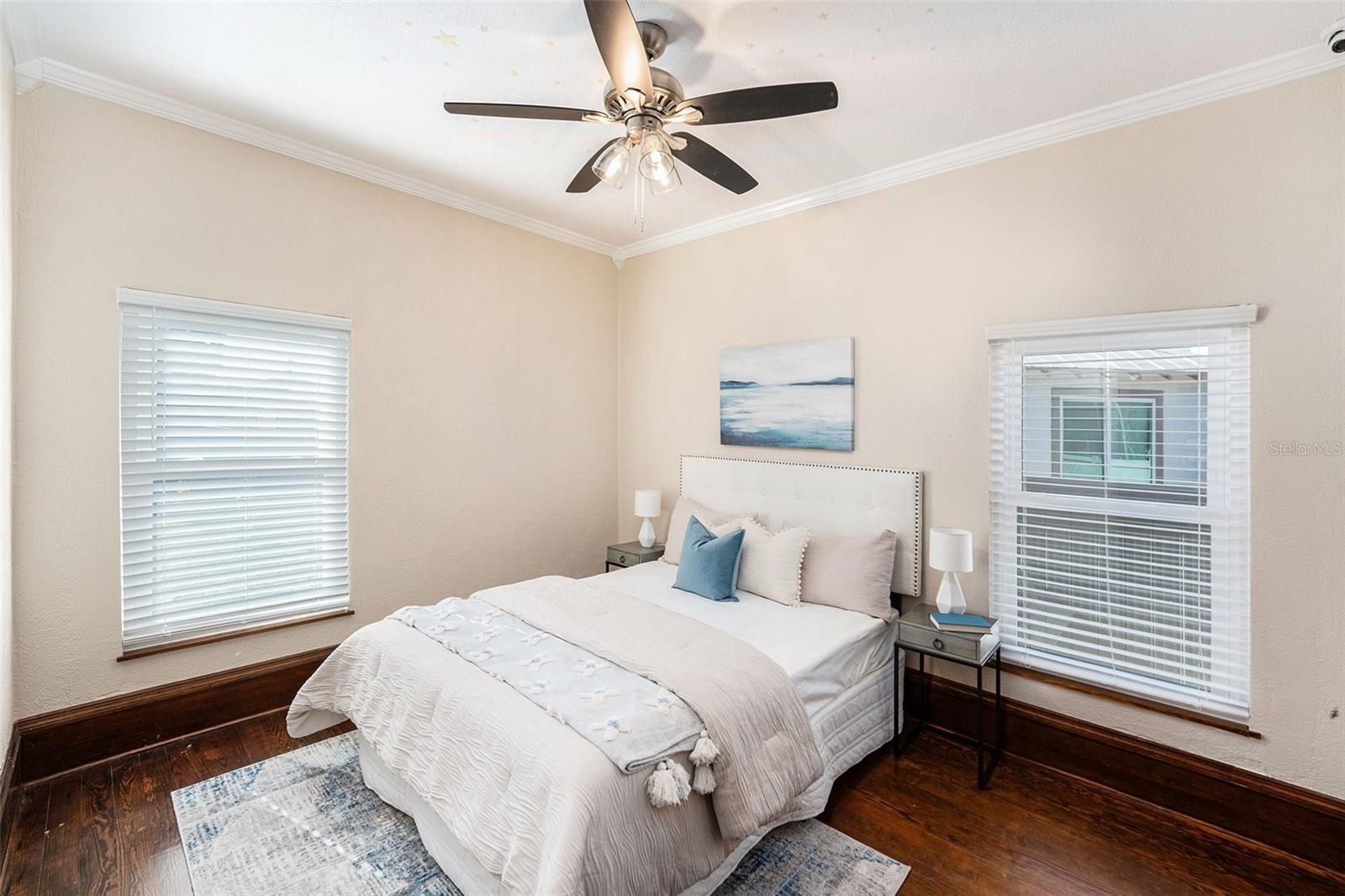 Image 10 of 30 For 2024 Oakdale Way