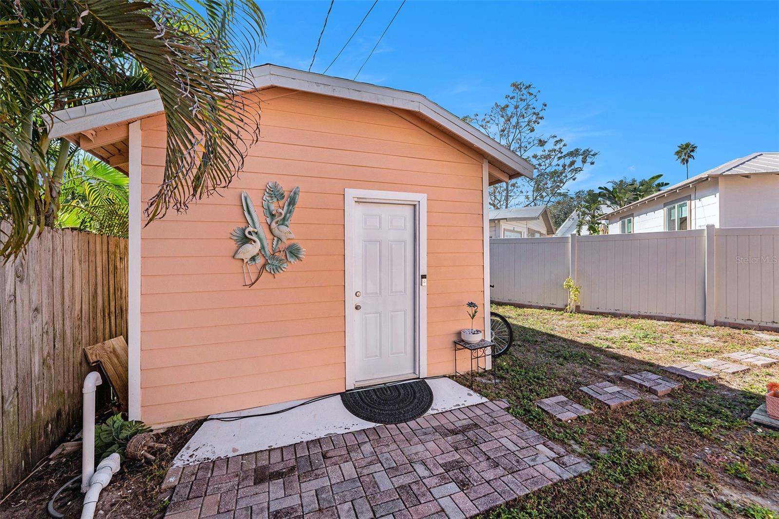 Image 18 of 30 For 2024 Oakdale Way