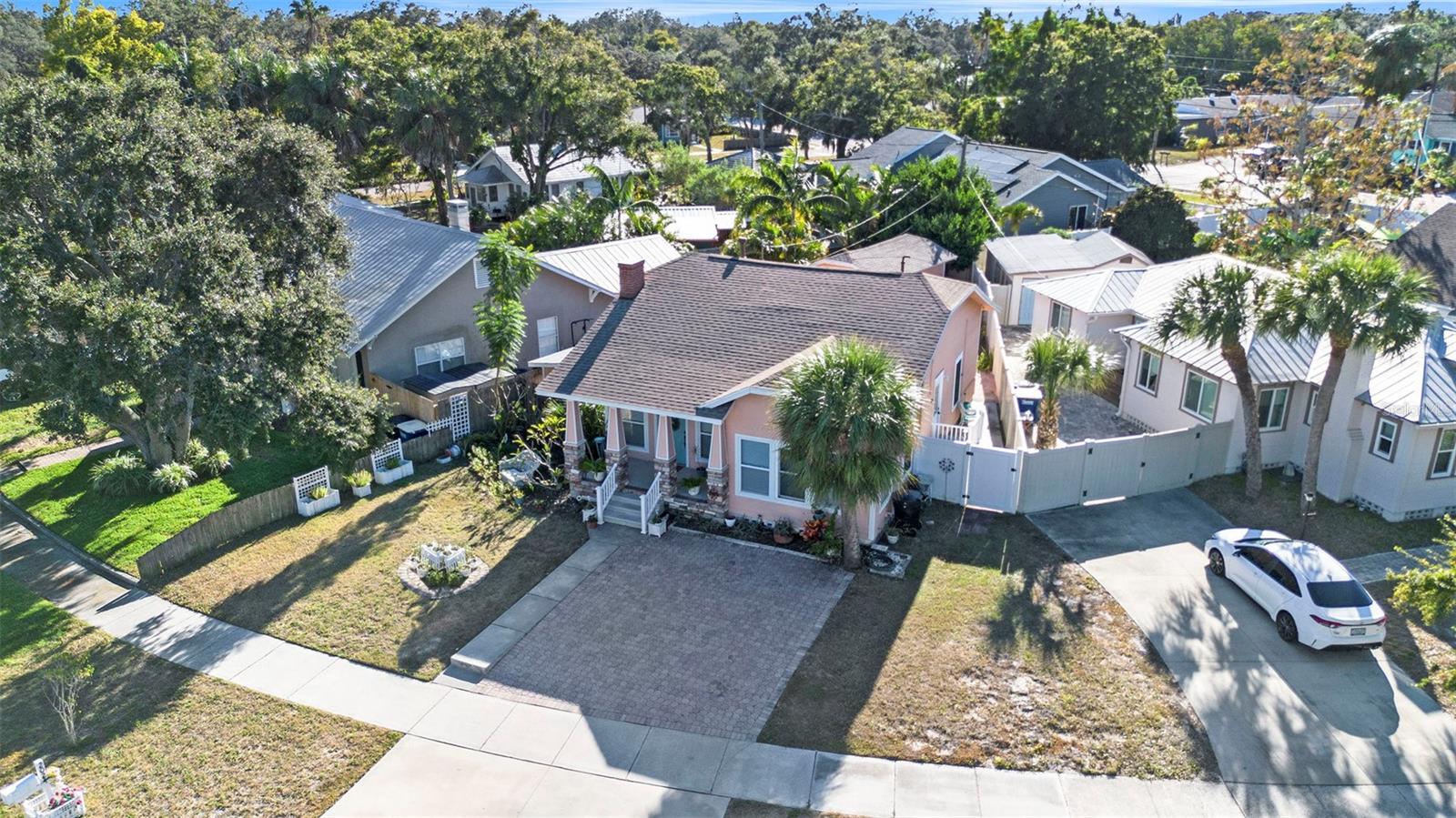 Image 26 of 30 For 2024 Oakdale Way