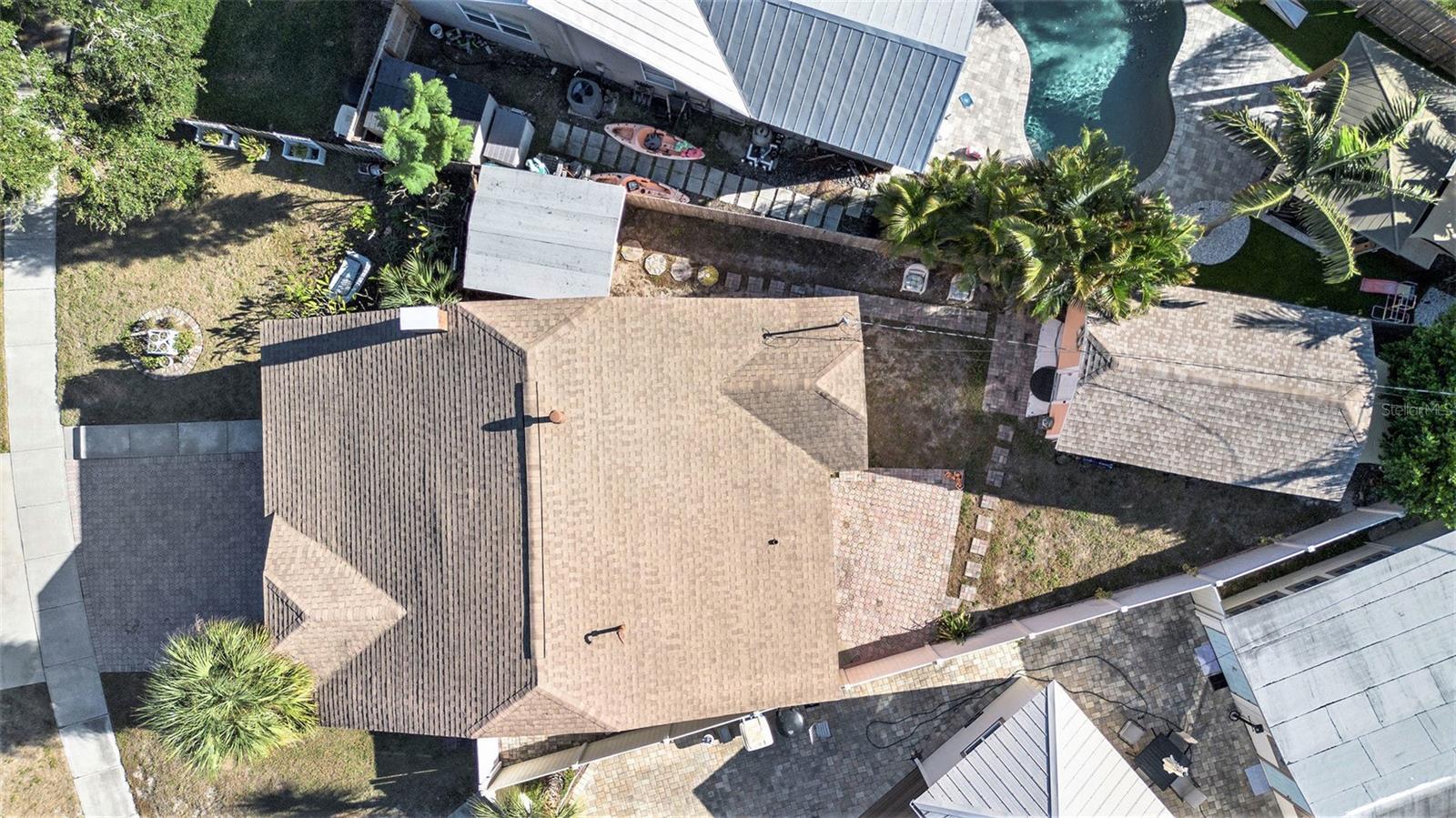 Image 27 of 30 For 2024 Oakdale Way