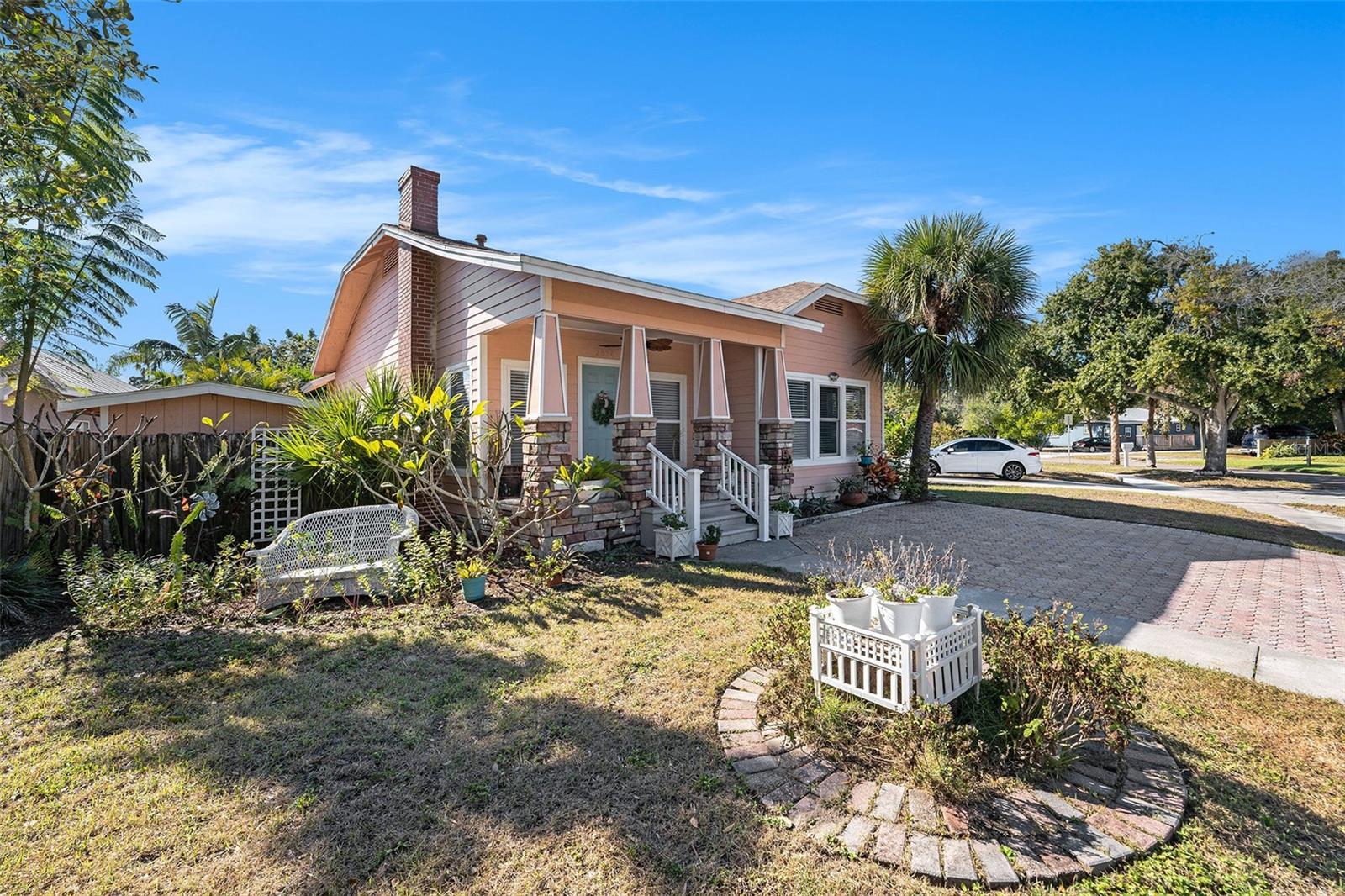 Image 4 of 30 For 2024 Oakdale Way