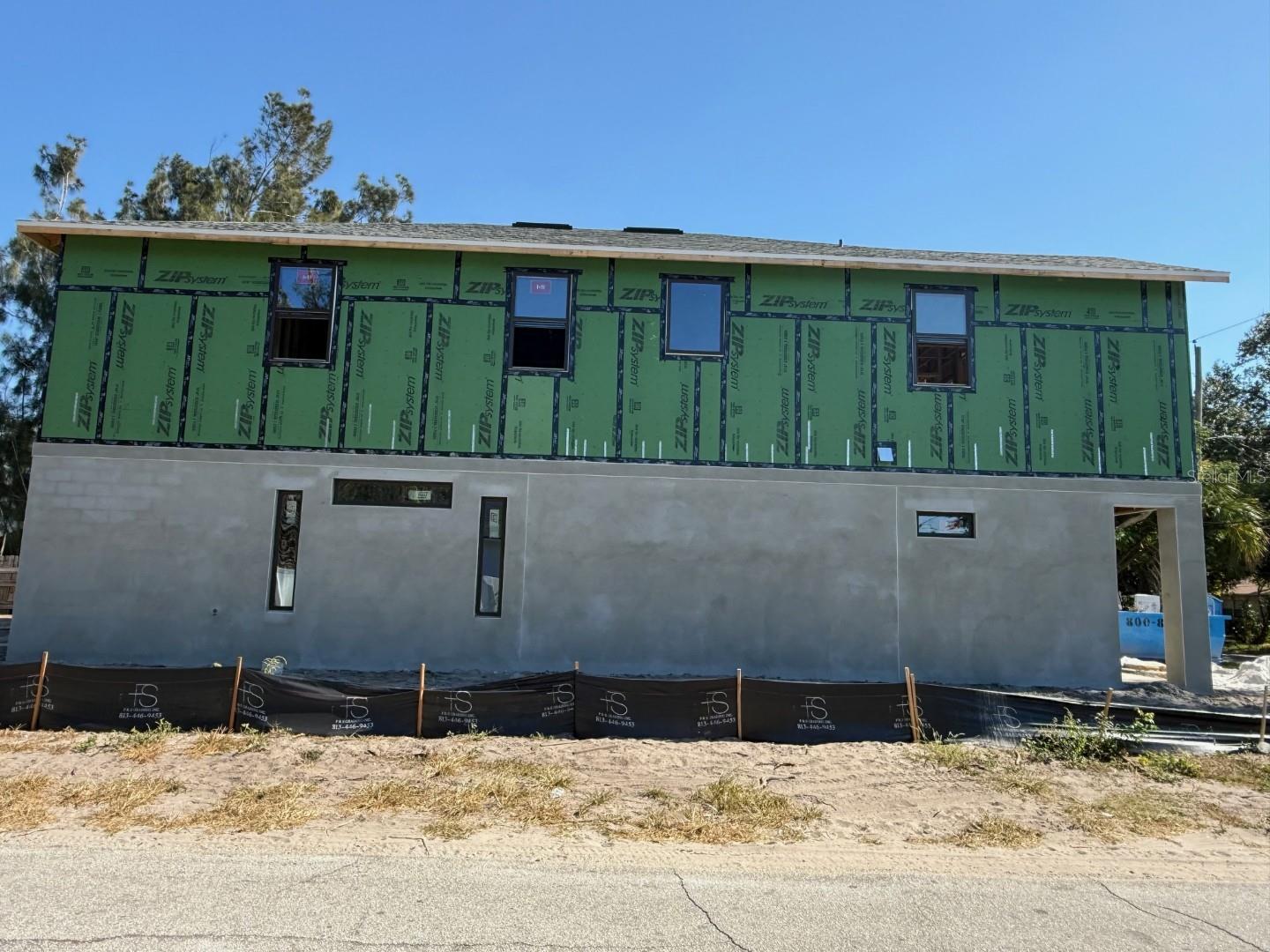 Image 4 of 13 For 3223 Paxton Avenue