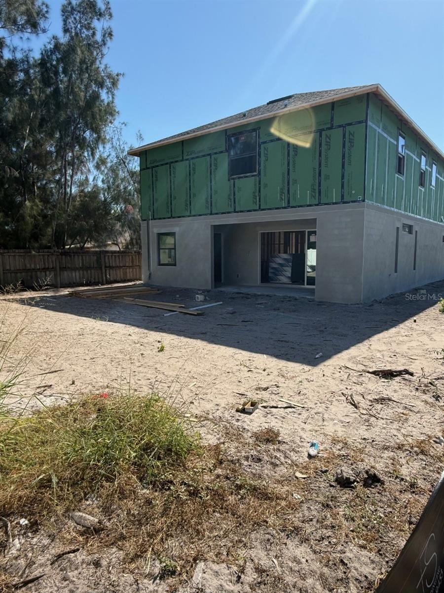 Image 5 of 13 For 3223 Paxton Avenue