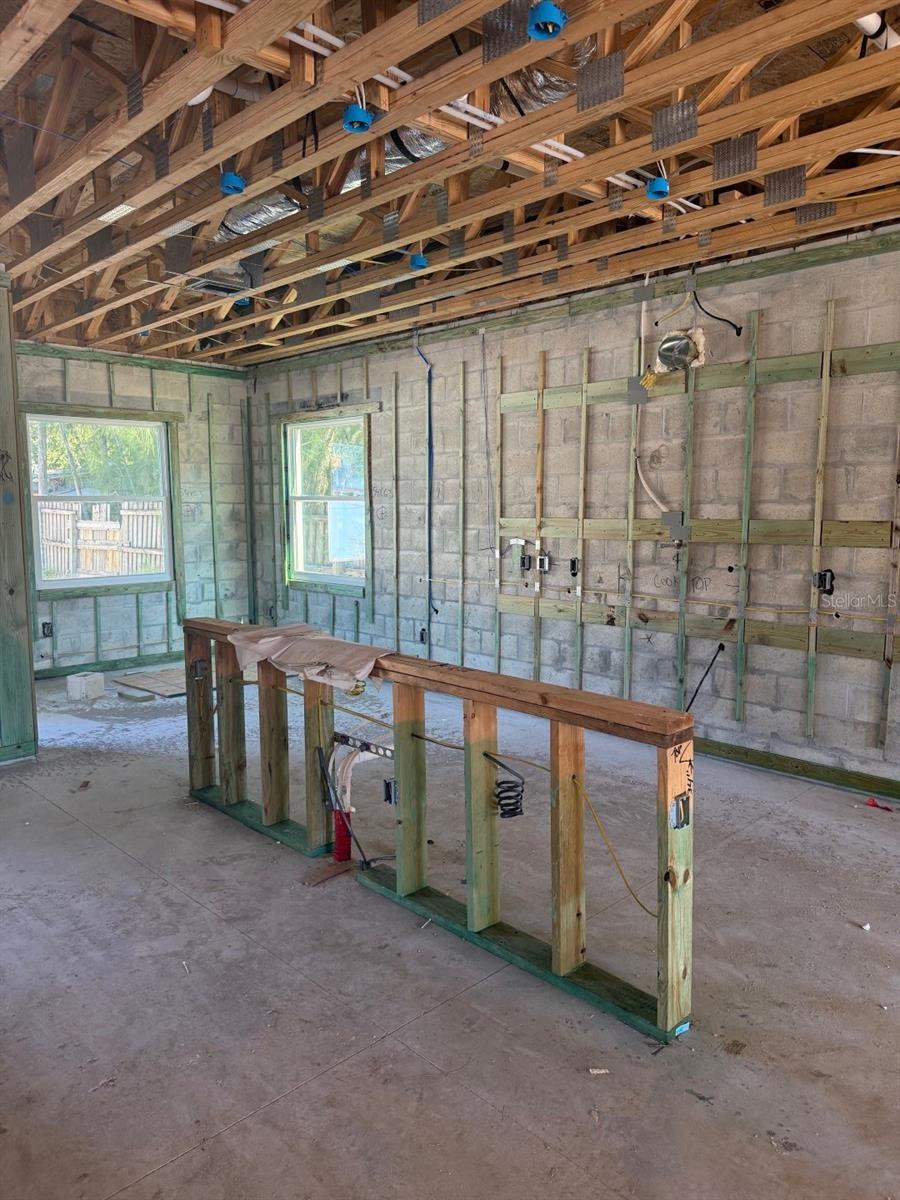 Image 7 of 13 For 3223 Paxton Avenue