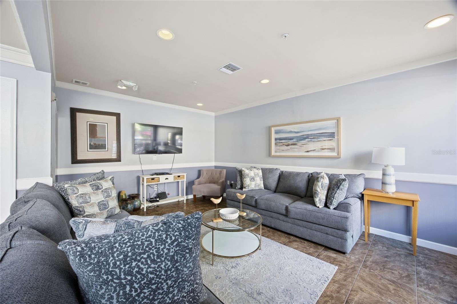 Image 26 of 41 For 4221 Spruce Street 2328