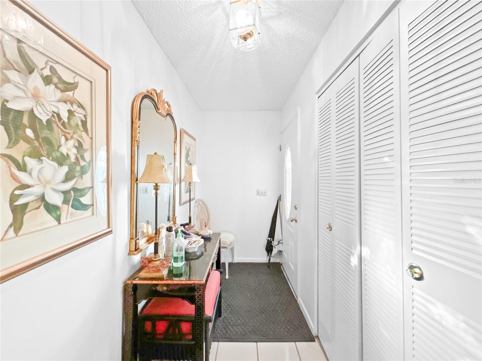 Image 11 of 24 For 703 Ojai Avenue