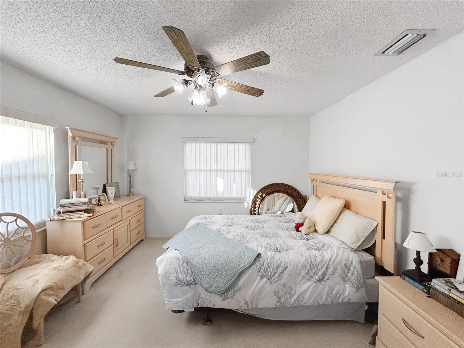 Image 21 of 24 For 703 Ojai Avenue