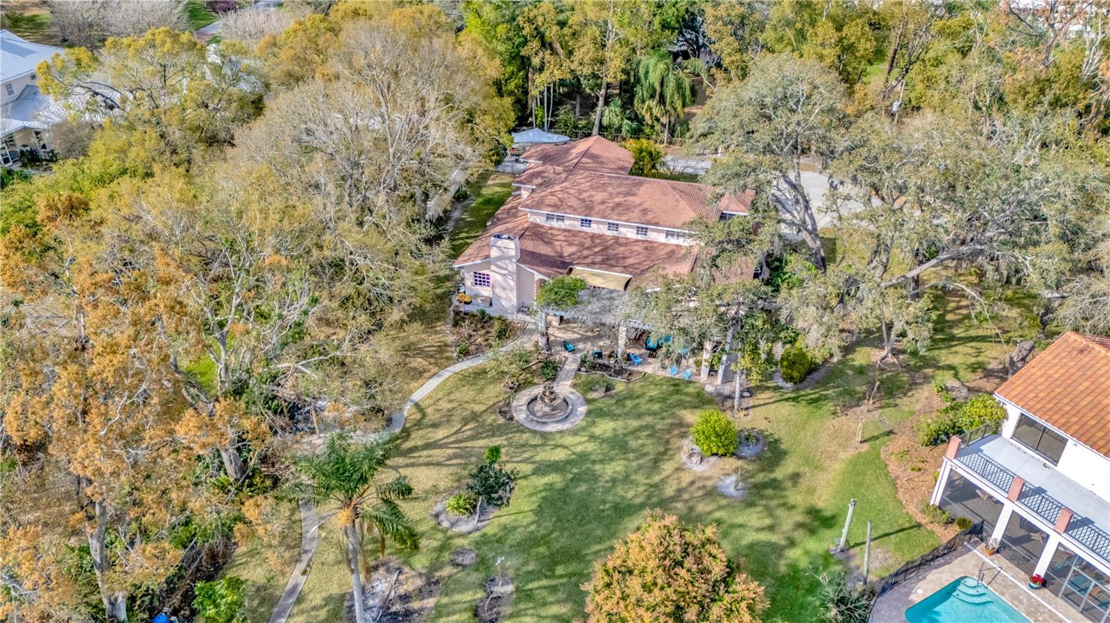 Image 53 of 75 For 7201 Hodgewood Ct Court