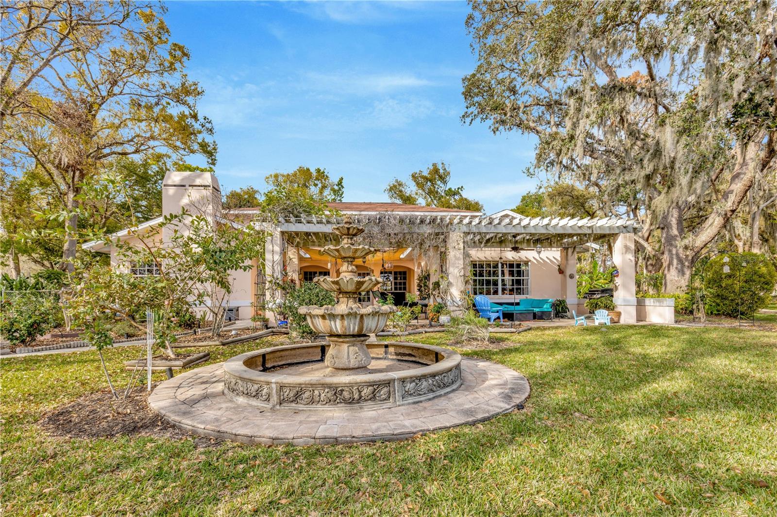 Image 59 of 75 For 7201 Hodgewood Ct Court