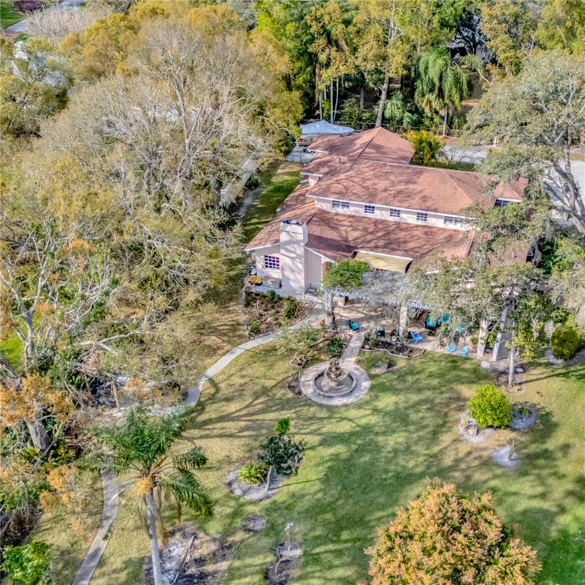 Image 71 of 75 For 7201 Hodgewood Ct Court