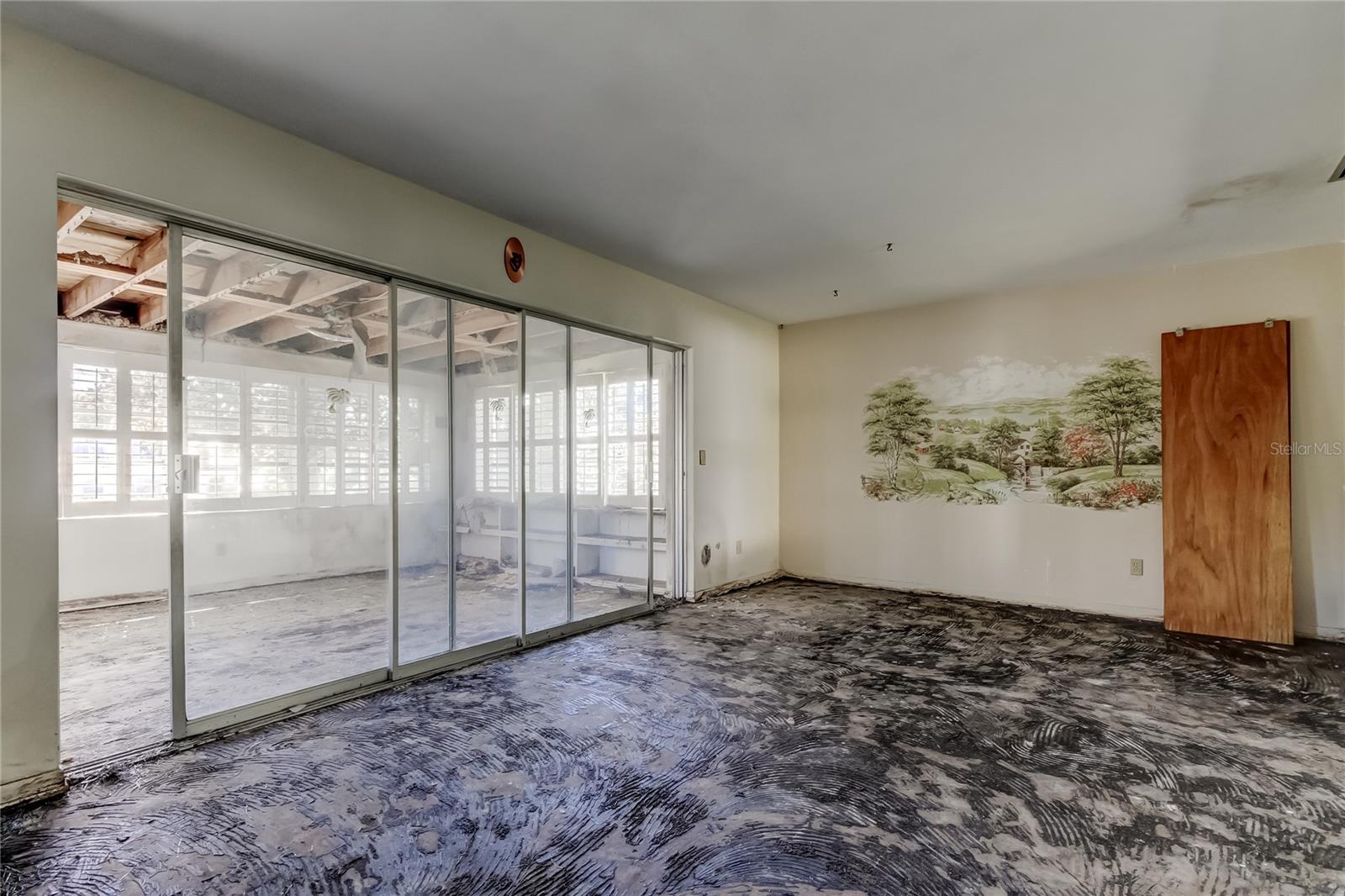 Image 15 of 45 For 2364 6th Avenue Sw