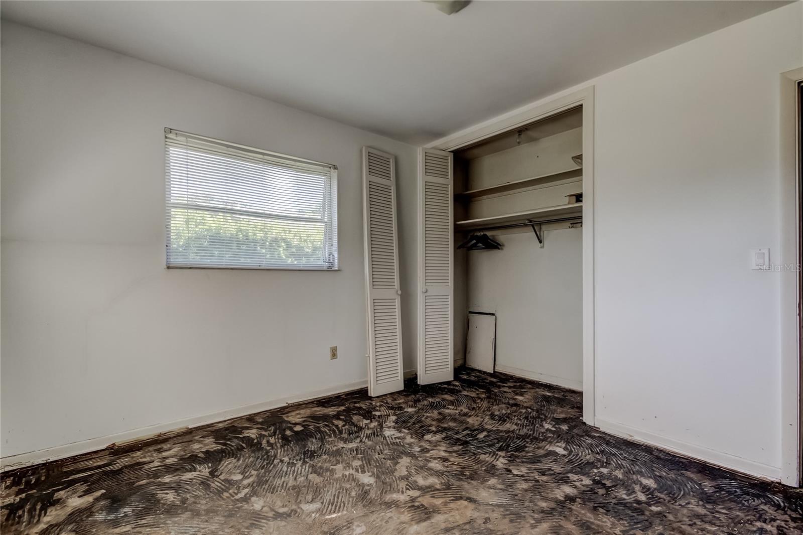 Image 24 of 45 For 2364 6th Avenue Sw