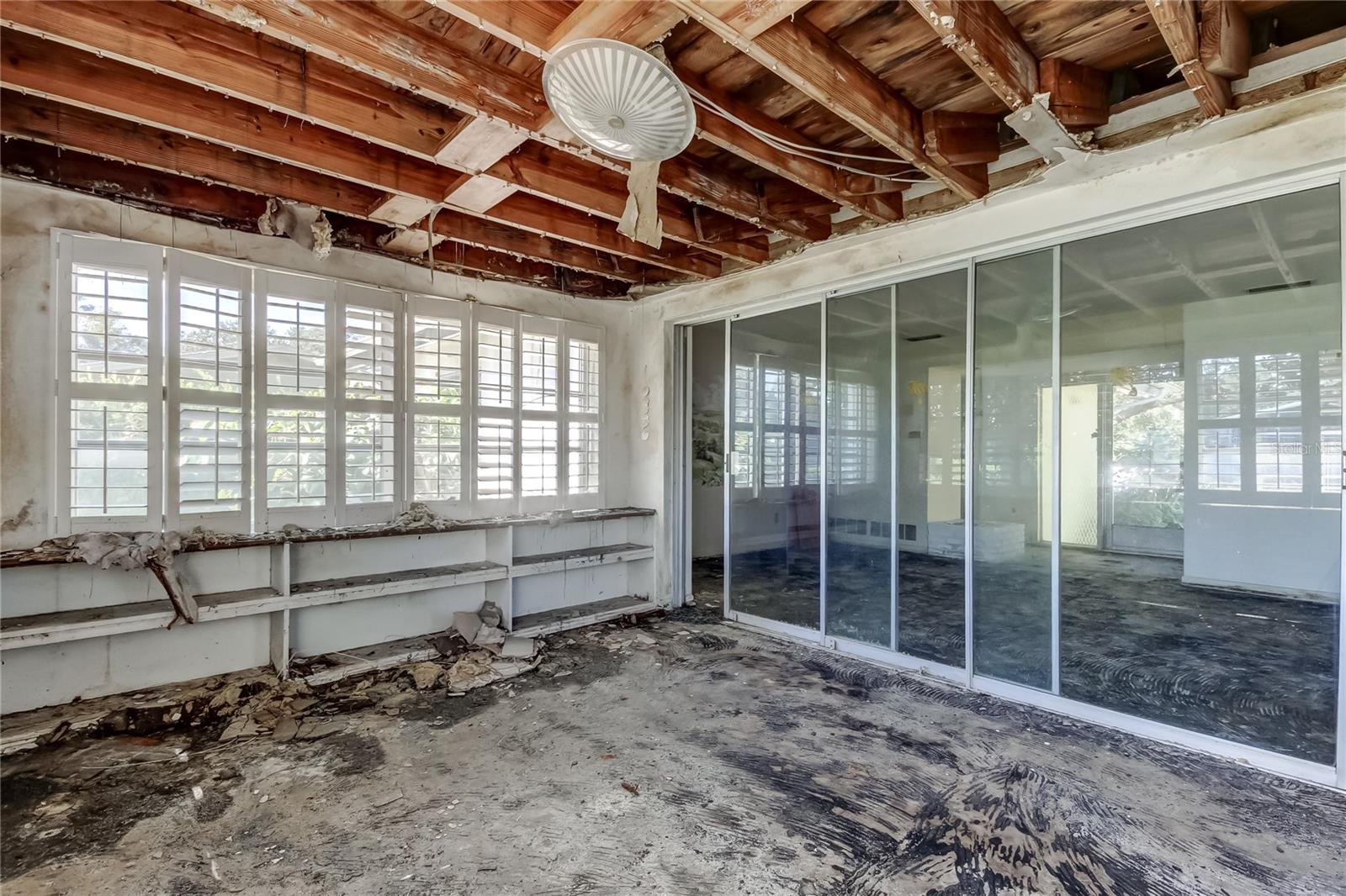 Image 27 of 45 For 2364 6th Avenue Sw