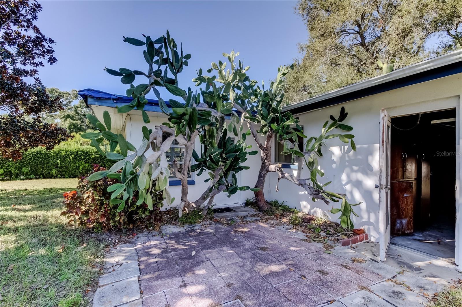 Image 32 of 45 For 2364 6th Avenue Sw