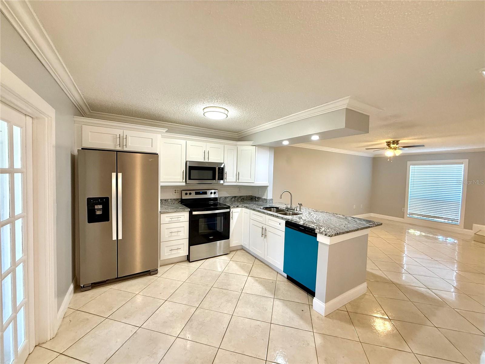 Image 5 of 22 For 11913 Cypress Hill Circle