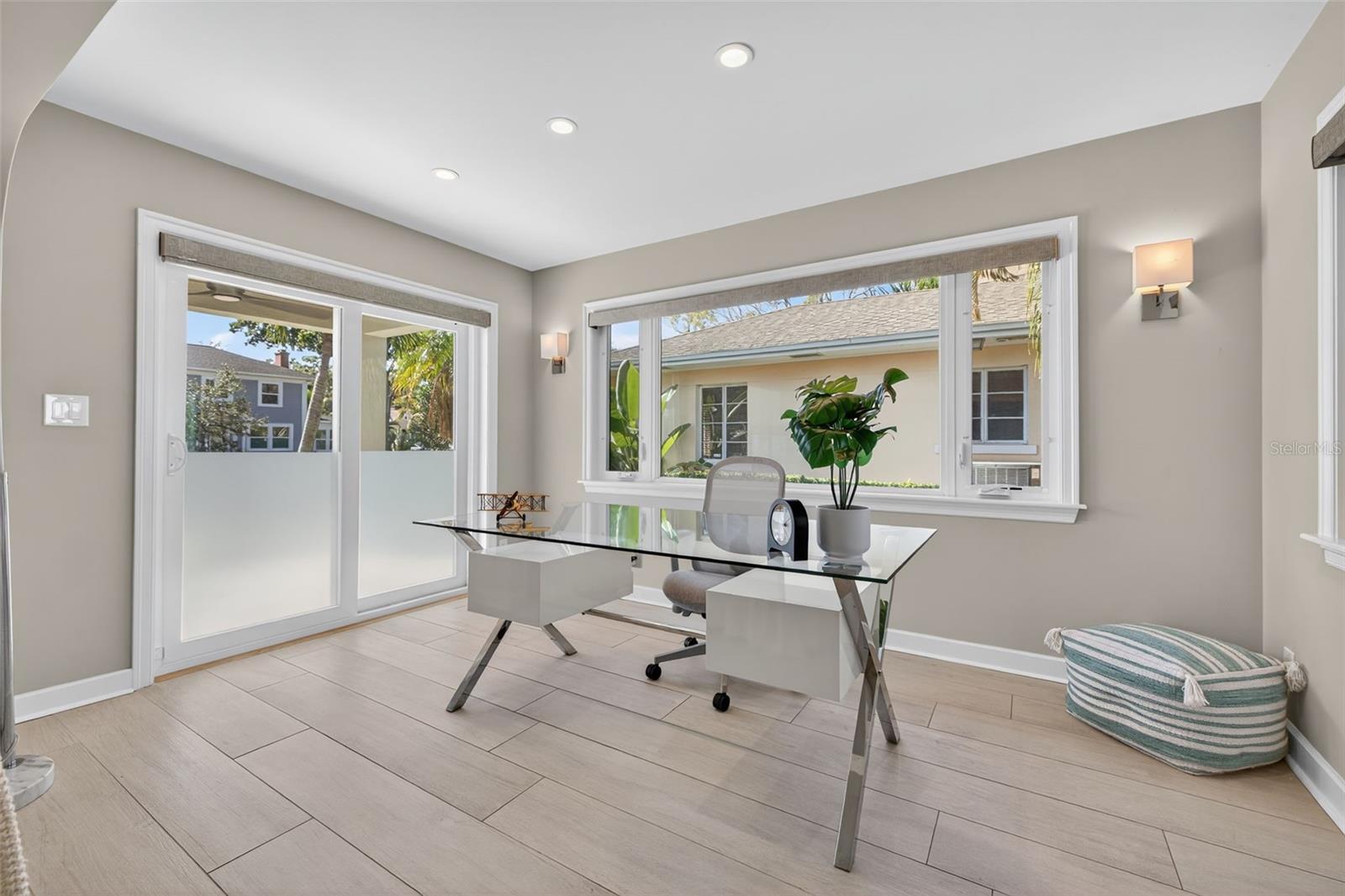 Image 10 of 51 For 615 15th Avenue Ne