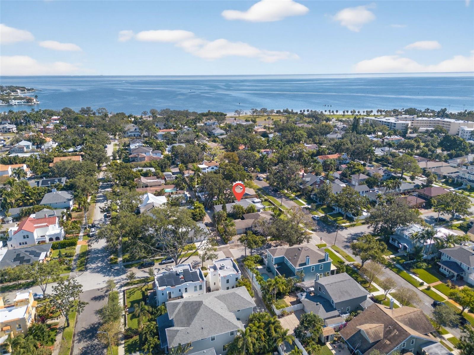 Image 46 of 51 For 615 15th Avenue Ne