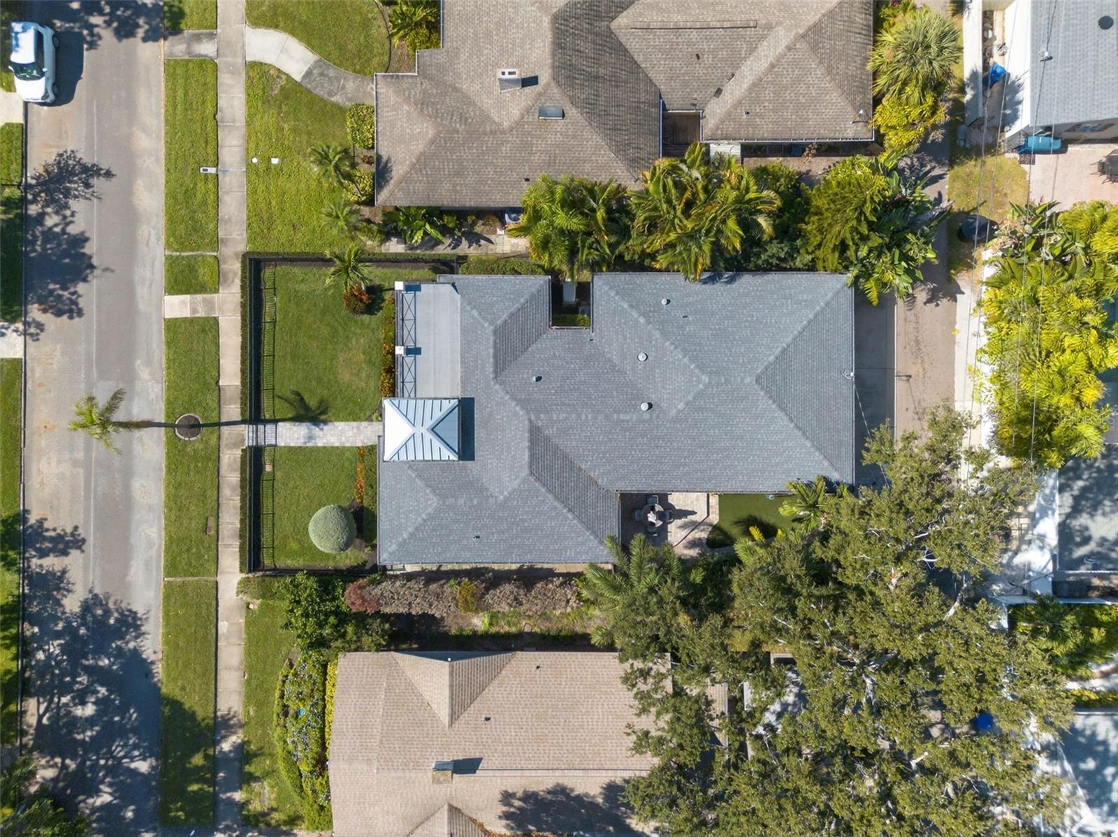 Image 50 of 51 For 615 15th Avenue Ne