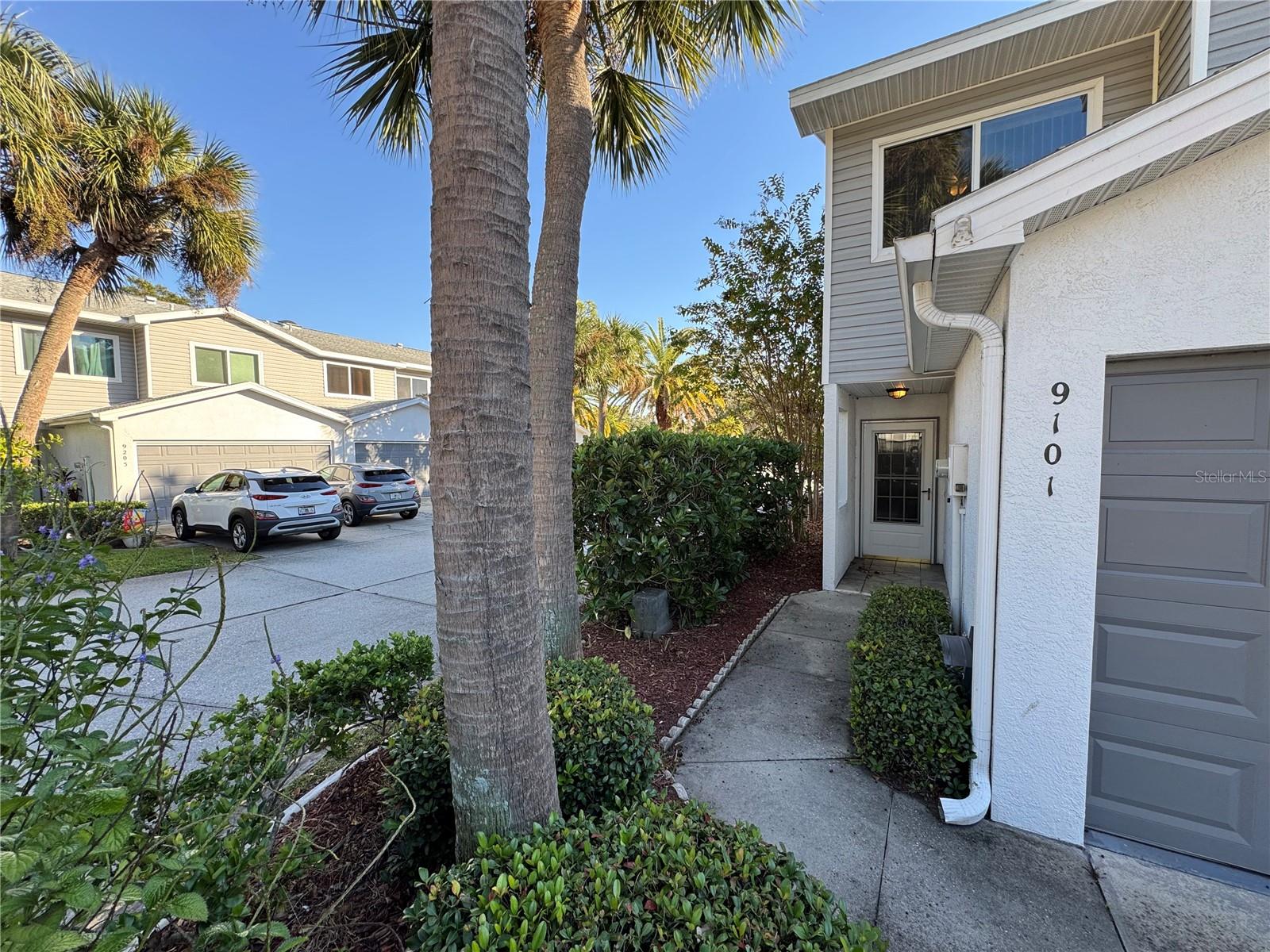 Image 2 of 33 For 9101 Jakes Path