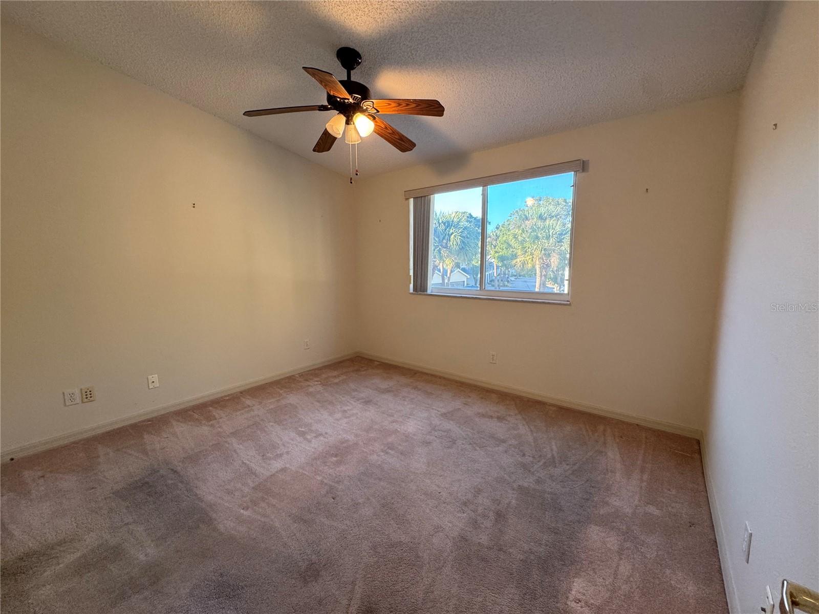 Image 23 of 33 For 9101 Jakes Path