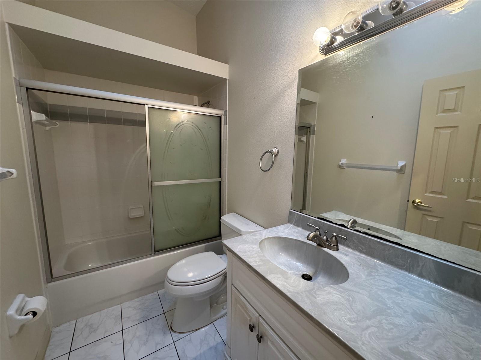 Image 29 of 33 For 9101 Jakes Path