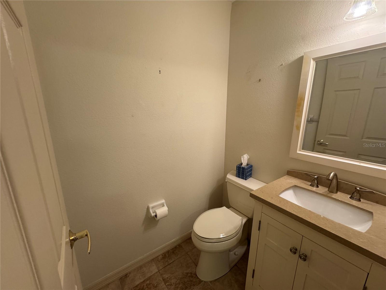 Image 9 of 33 For 9101 Jakes Path