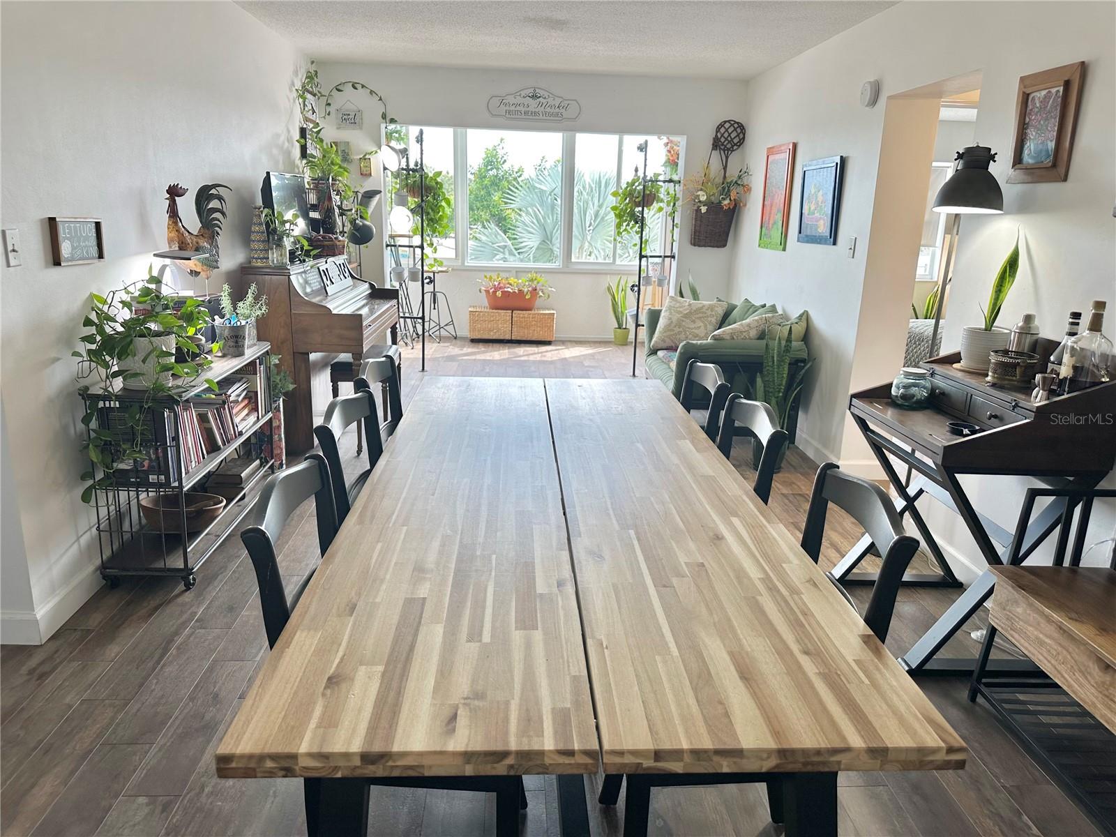 Image 12 of 78 For 100 Waverly Way 303