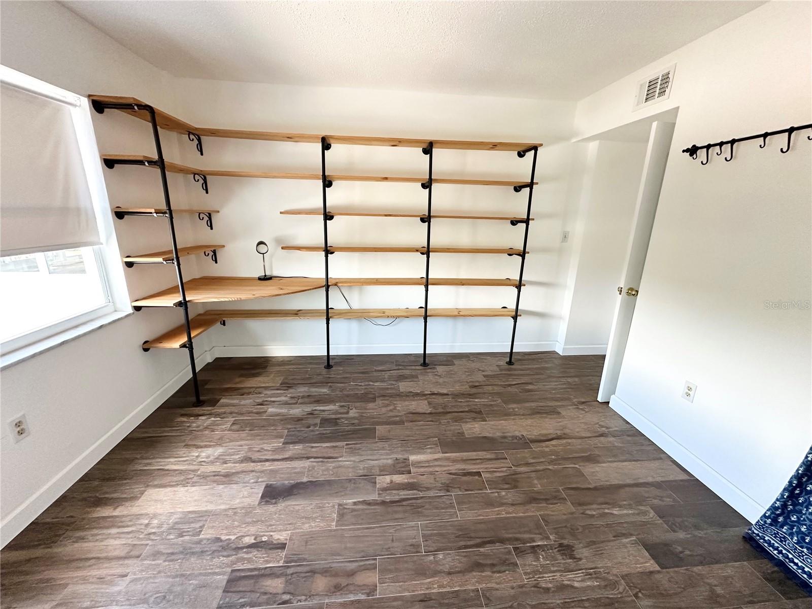 Image 27 of 78 For 100 Waverly Way 303