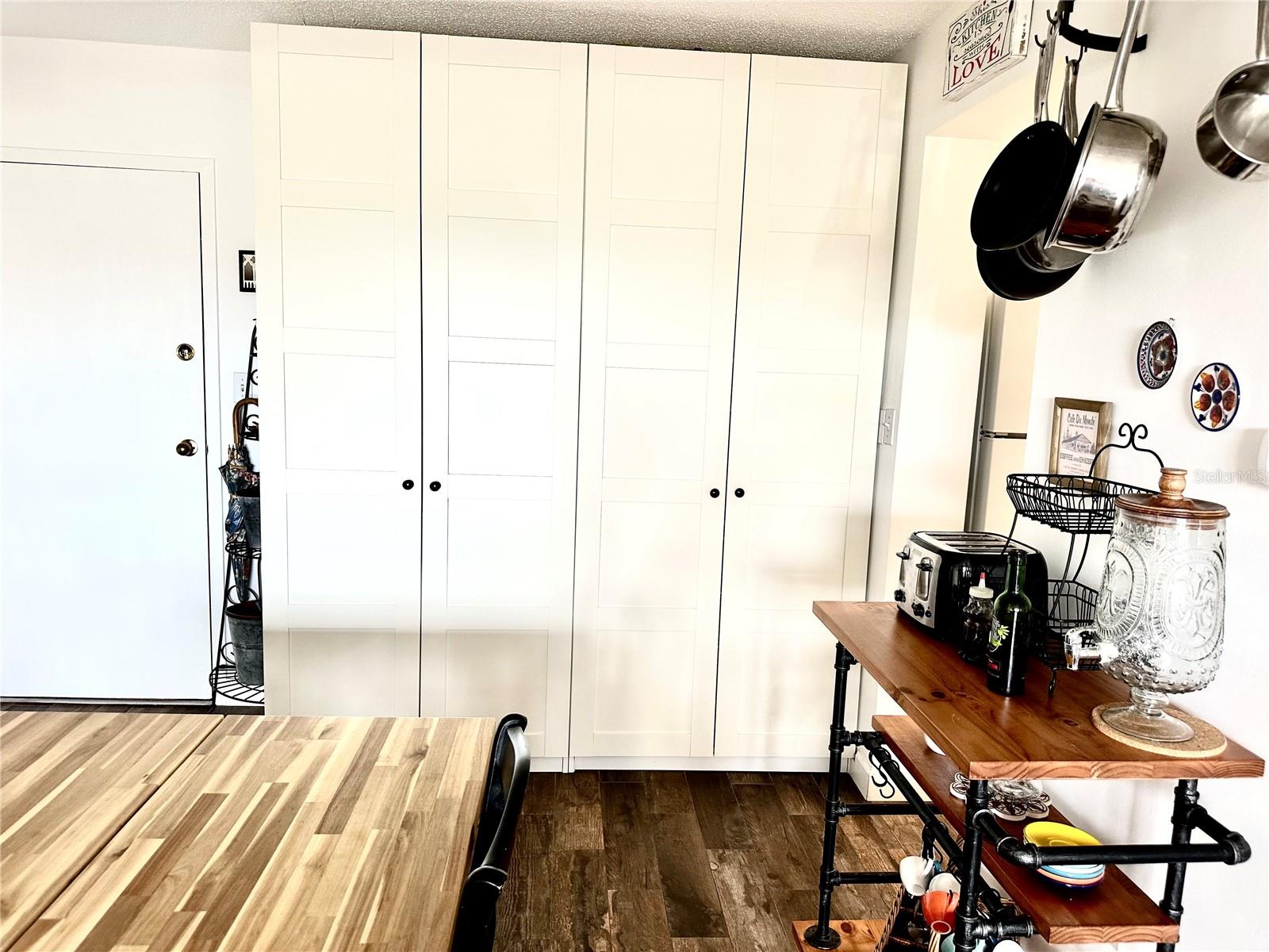 Image 40 of 78 For 100 Waverly Way 303