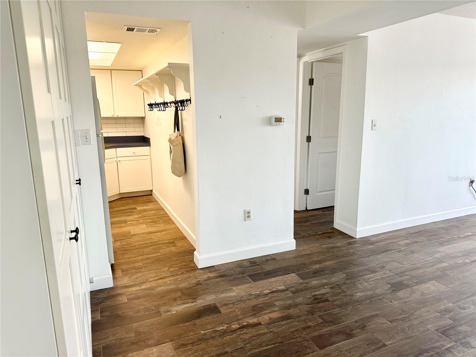 Image 6 of 78 For 100 Waverly Way 303