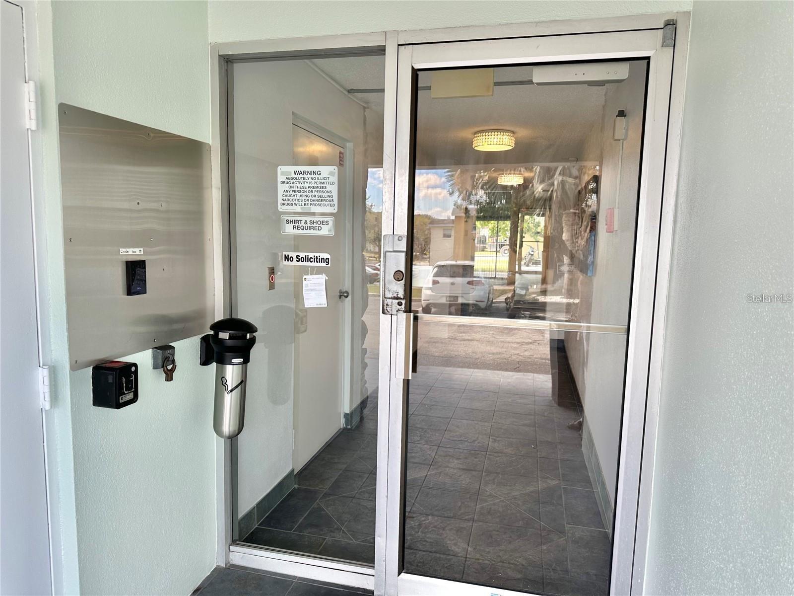 Image 69 of 78 For 100 Waverly Way 303