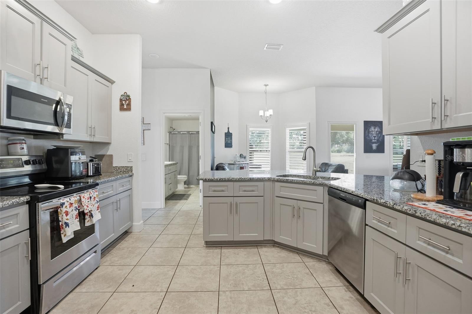 Image 15 of 54 For 41043 Stanton Hall