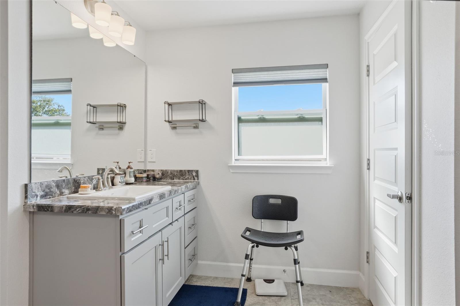 Image 25 of 54 For 41043 Stanton Hall