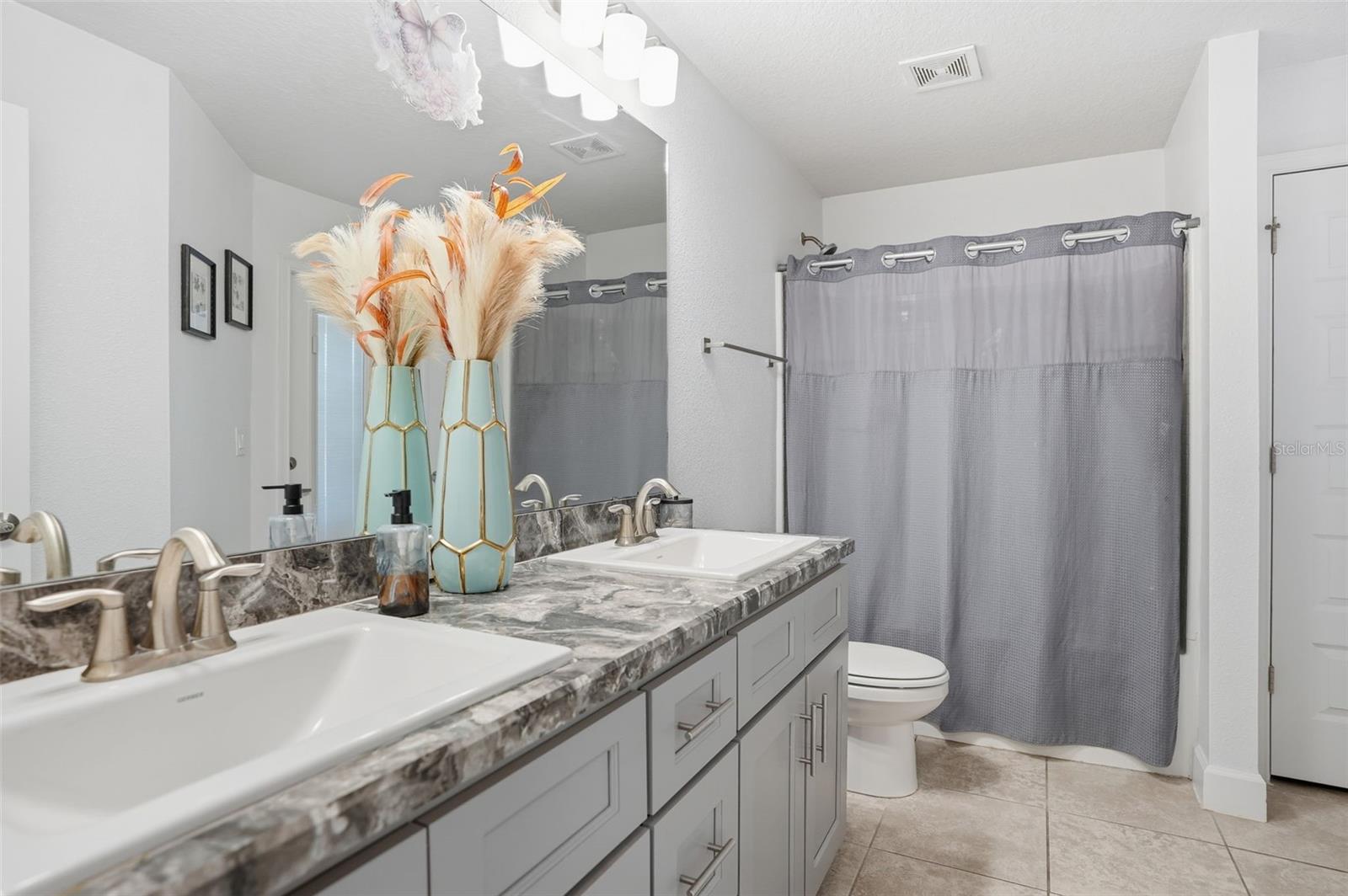 Image 31 of 54 For 41043 Stanton Hall