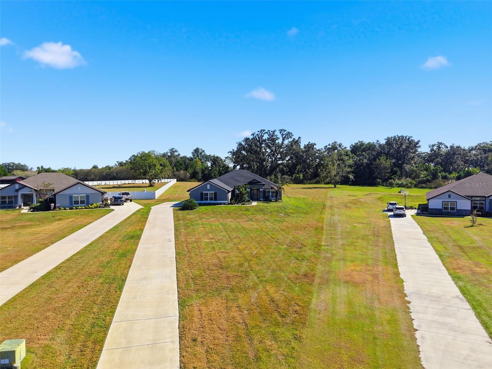 Image 43 of 54 For 41043 Stanton Hall