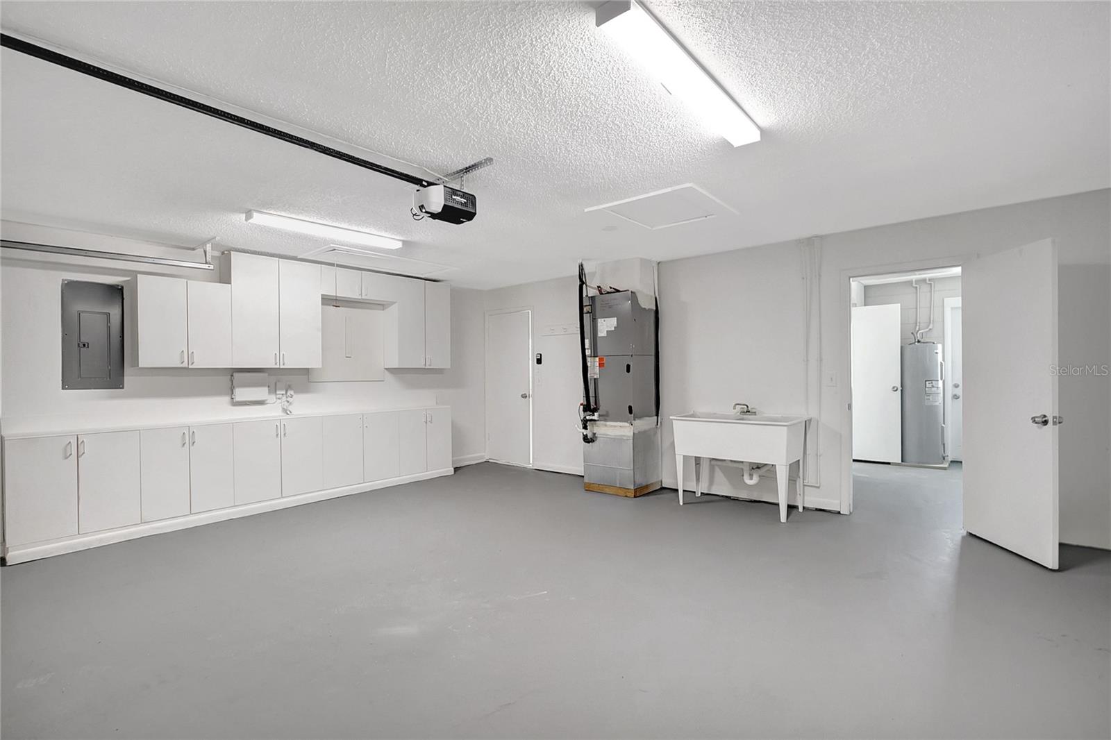 Image 31 of 59 For 114 Barkfield Street