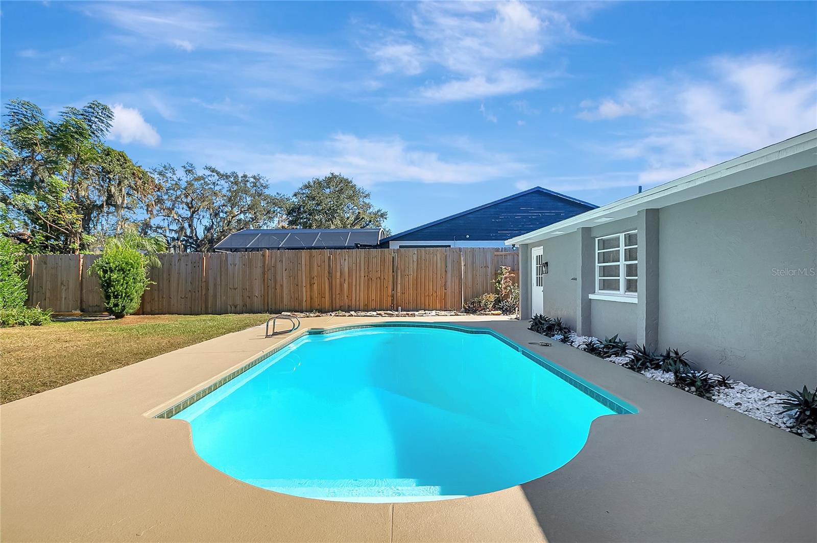 Image 51 of 59 For 114 Barkfield Street