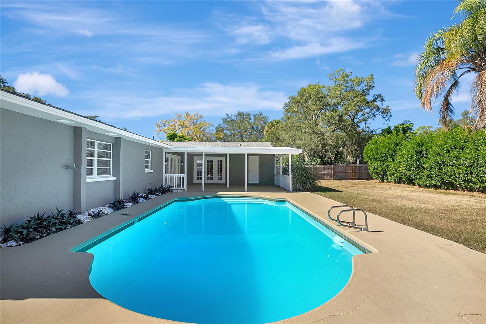 Image 54 of 59 For 114 Barkfield Street