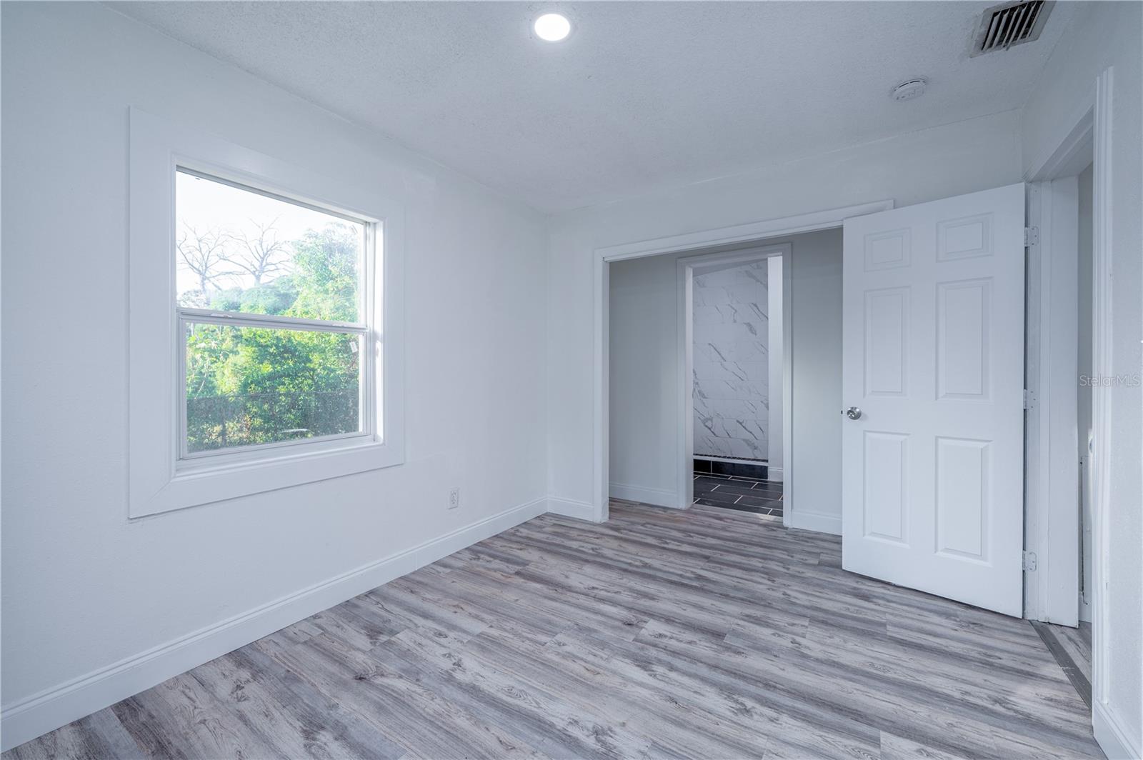 Image 11 of 22 For 3211 Chelsea Street