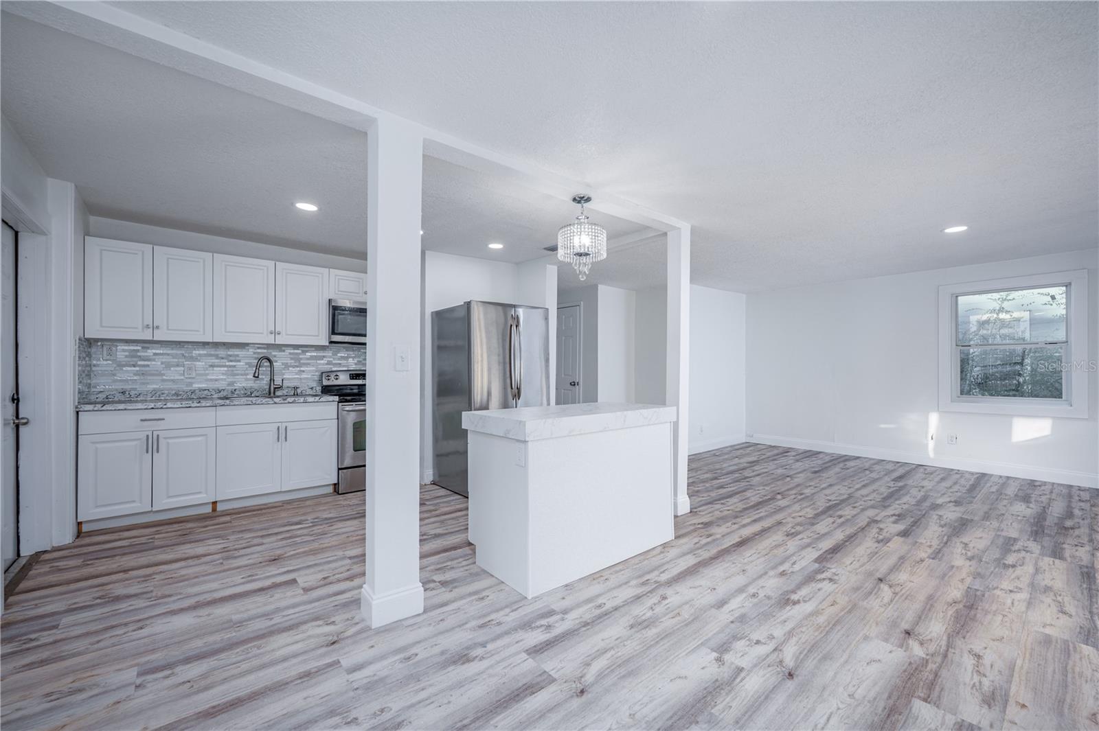 Image 6 of 22 For 3211 Chelsea Street