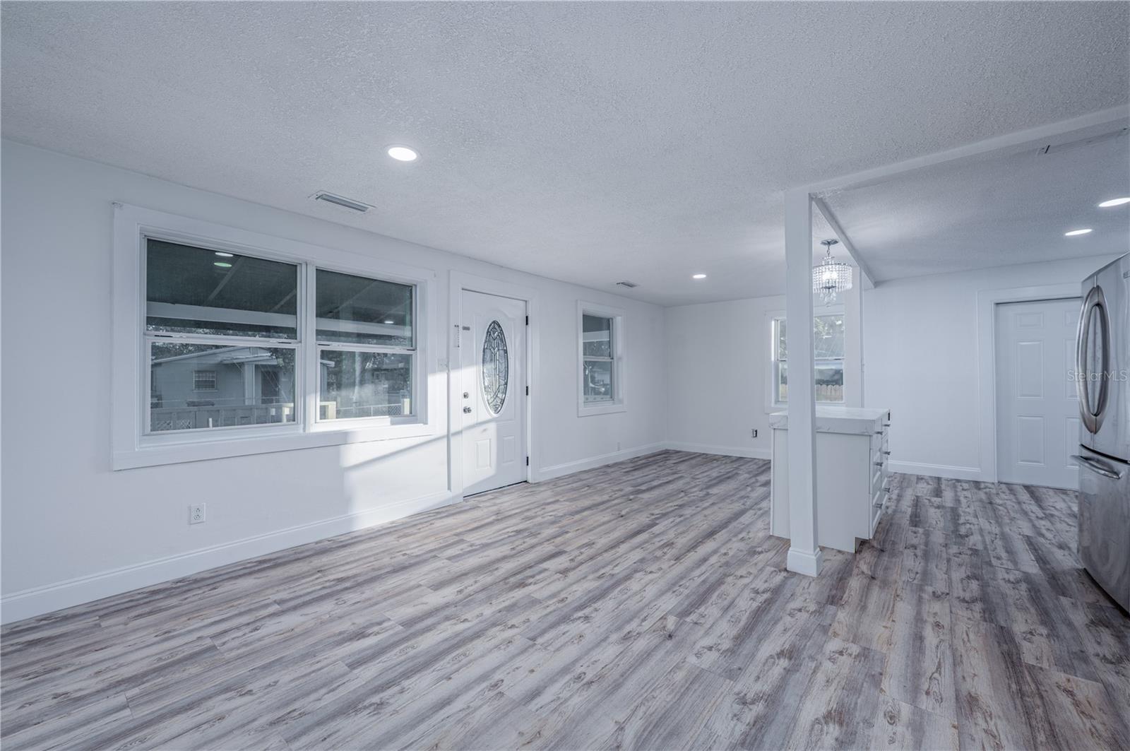 Image 8 of 22 For 3211 Chelsea Street